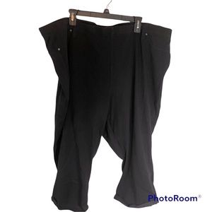 Terra & Sky 4x (28W-30W) black Capri denim like jeggings